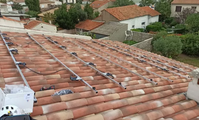 Pose de panneaux solaires sur tout type de toiture, Narbonne, LR ECO ENERGIES