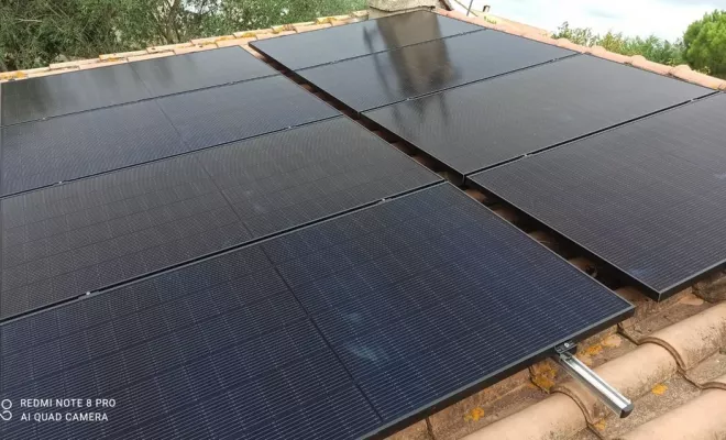 Pose de panneaux solaires sur tout type de toiture, Narbonne, LR ECO ENERGIES