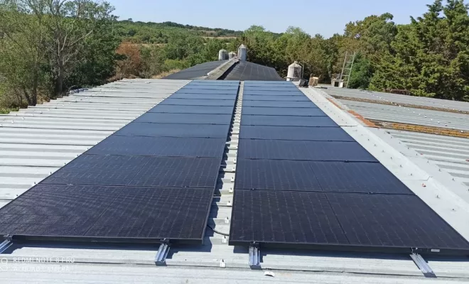 Pose de panneaux solaires sur tout type de toiture, Narbonne, LR ECO ENERGIES